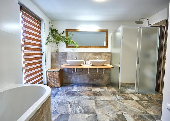 Pod Plesivcem * Abertamy